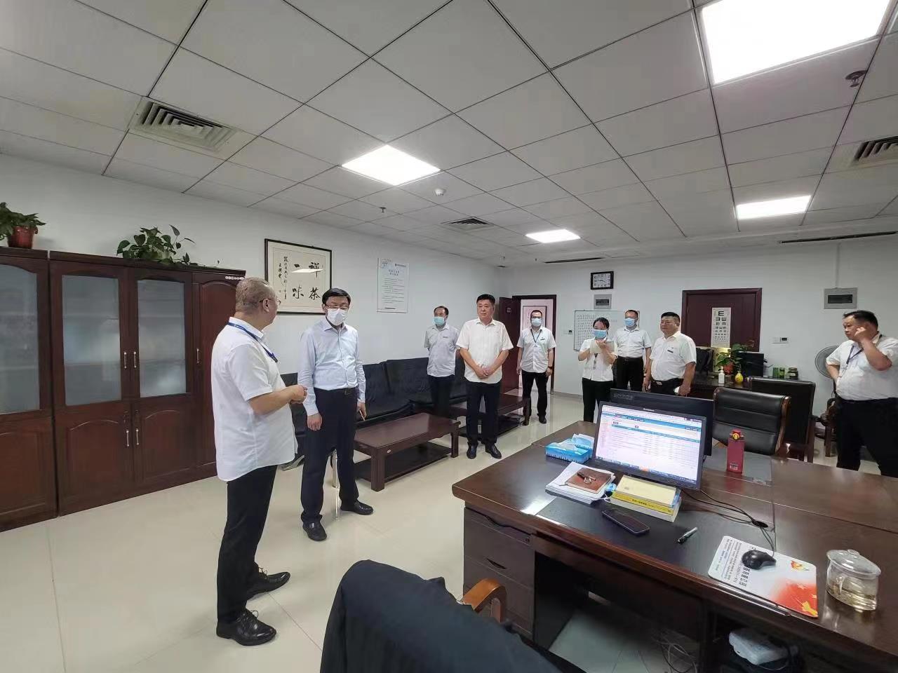 20c645ad10a2cf83e8f28b8620142cb.jpg